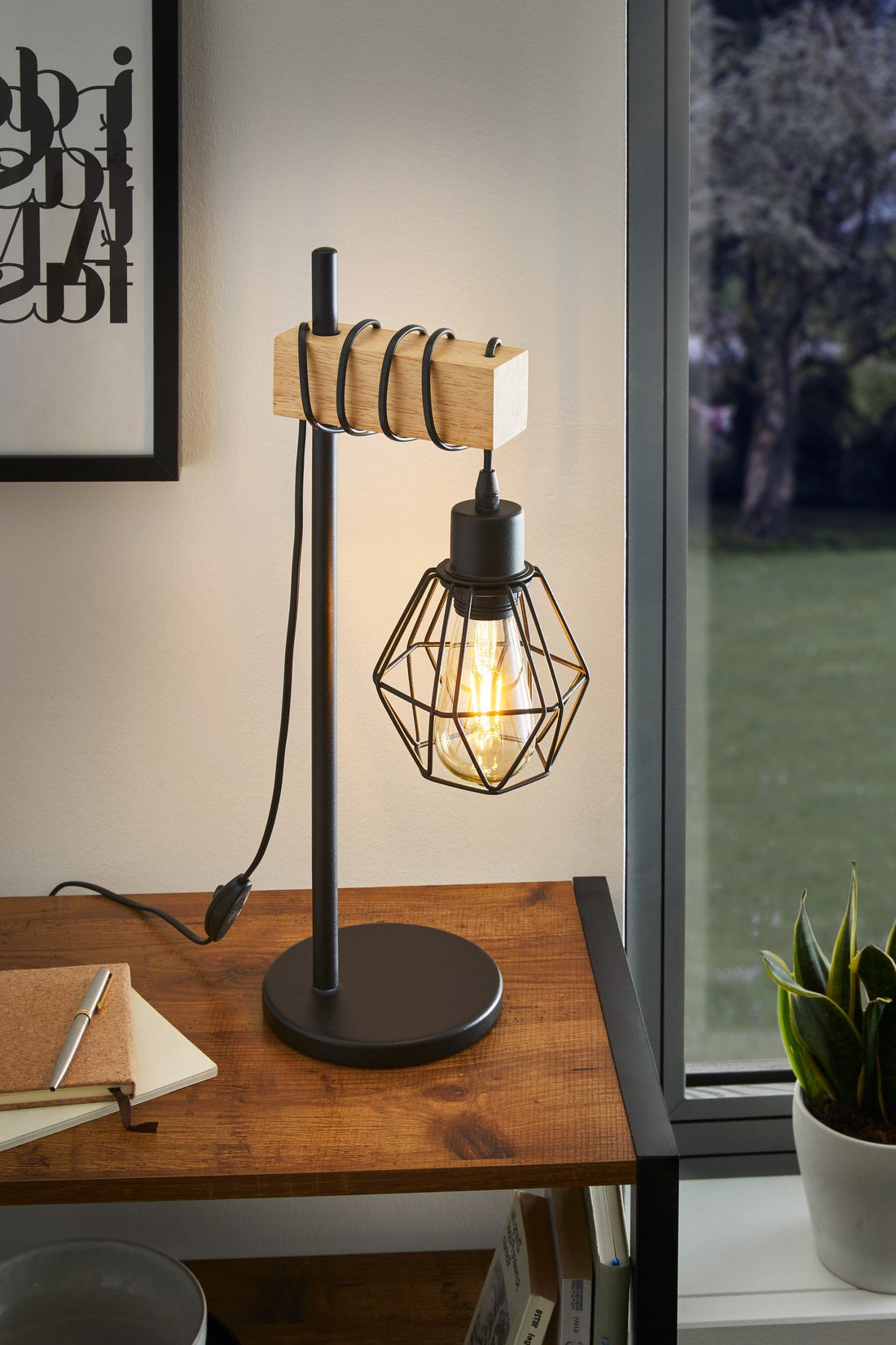 TOWNSHEND Table Lamp