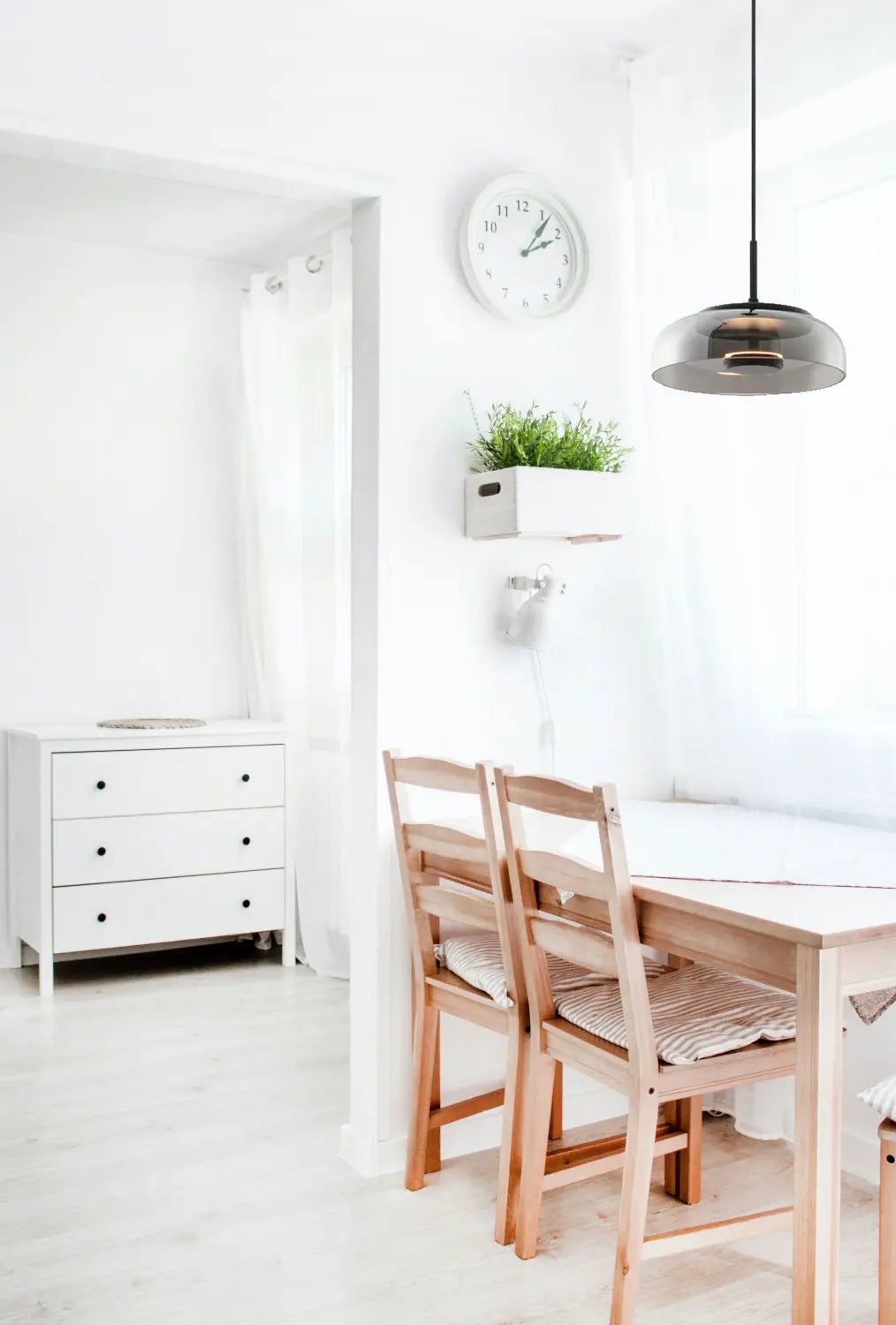 Saucer Pendant Light