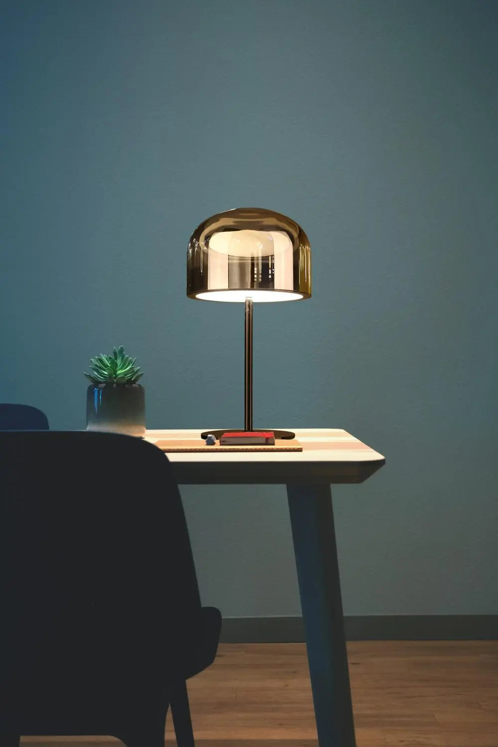 Bubble Table Lamp