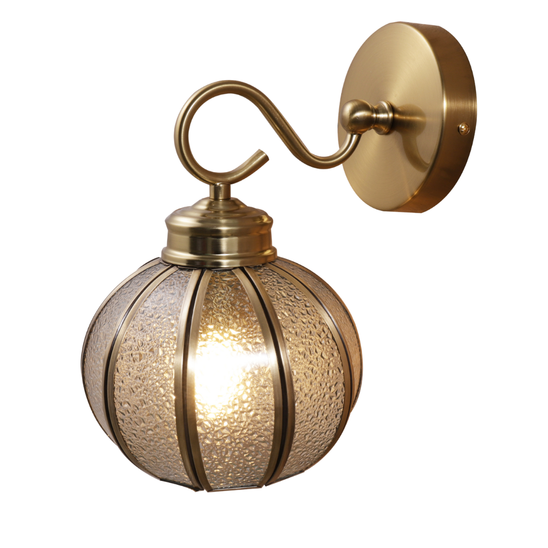 Luxe Illume Brass Wall Light