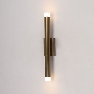 Svea Wall Light