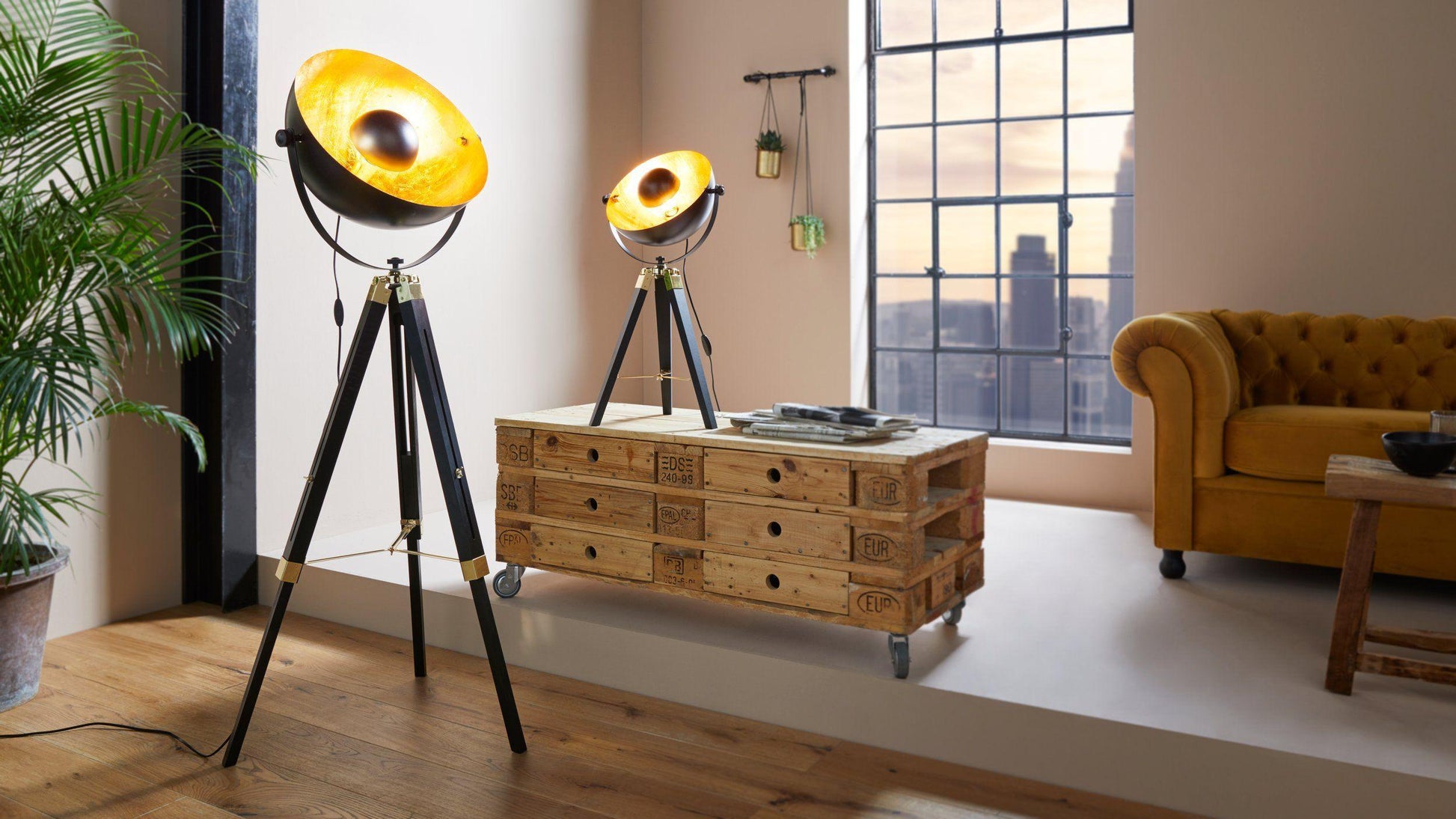 COVALEDA Table Lamp by The Light Library